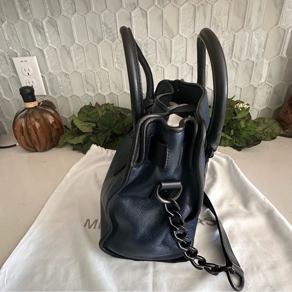 Michael Kors Navy & Black Leather Satchel With Chain Strap And Dust Bag - Picture 8 of 13